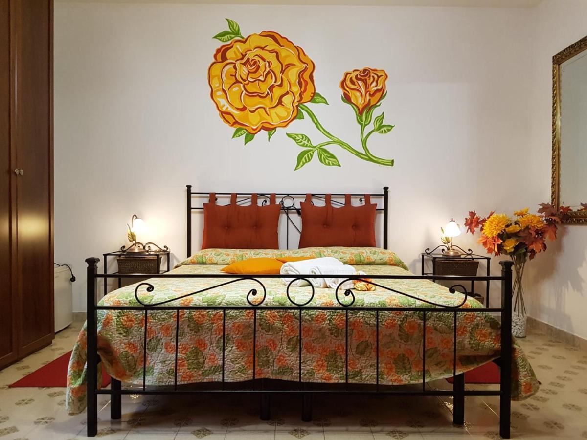 B&B Villa Mirella Casnate Con Bernate Bagian luar foto