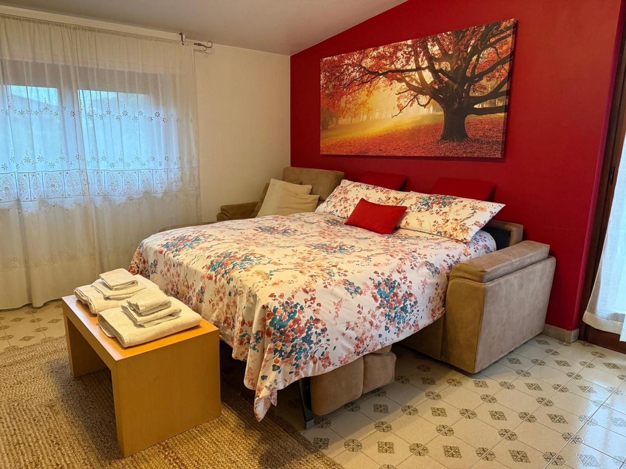 B&B Villa Mirella Casnate Con Bernate Bagian luar foto