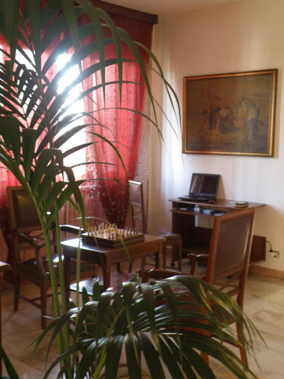 B&B Villa Mirella Casnate Con Bernate Bagian luar foto